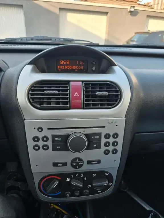 Gebraucht Opel Combo 101 PS (74 kW) 2006 Silber Van / Kleinbus