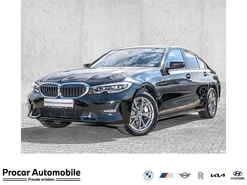Schwarz Gebraucht 2022 BMW 330 Sport Line Limousine | 34.680 € (Etwas zu teuer) - Bild 1/4