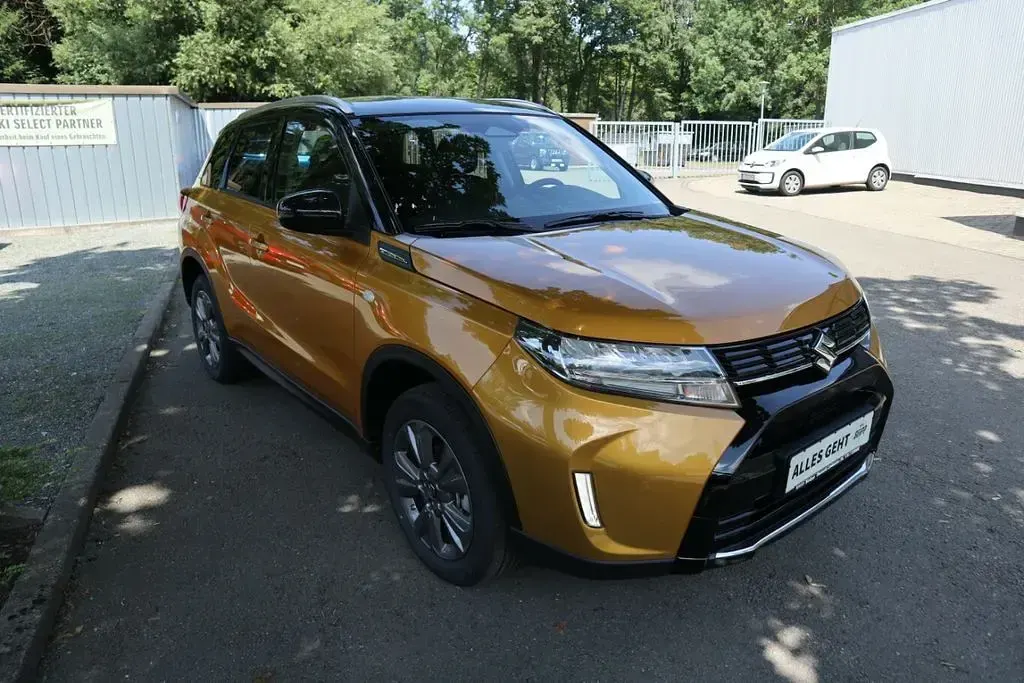 Neu Suzuki Vitara Comfort 129 PS (94 kW) 2026 Gold SUV