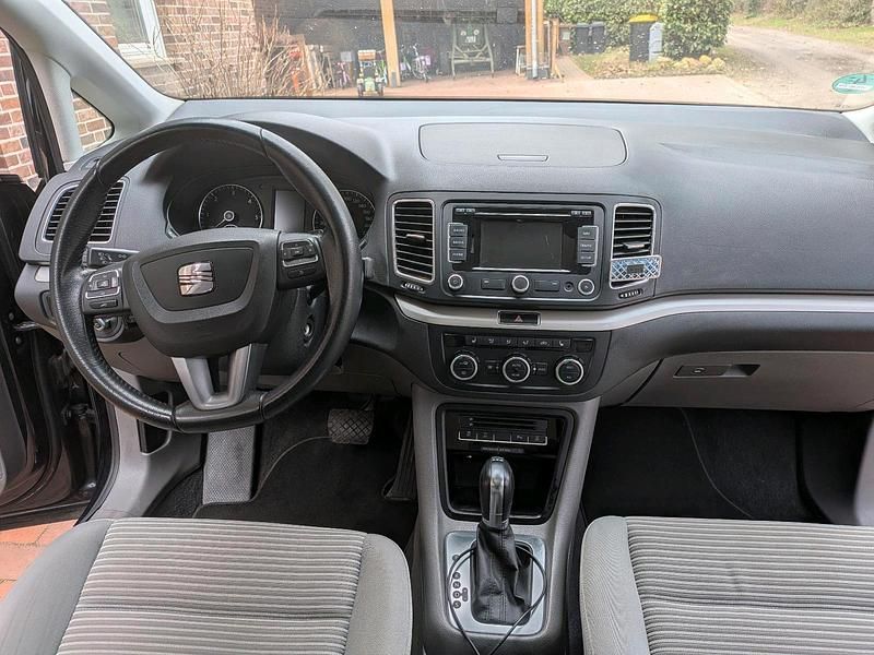 Gebraucht Seat Alhambra 140 PS (102 kW) 2012 Schwarz Van / Kleinbus