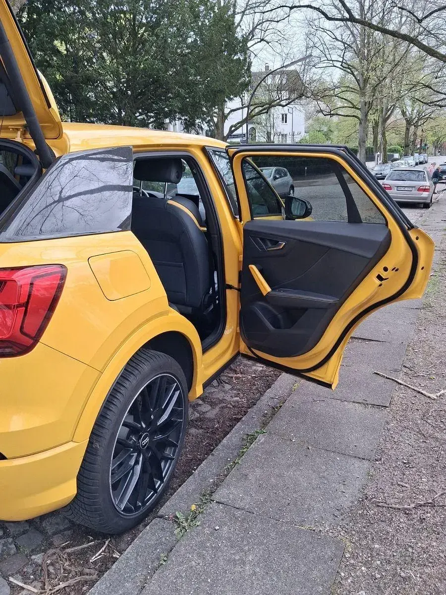 Gebraucht Audi Q2 Sport 150 PS (110 kW) 2018 Gelb SUV