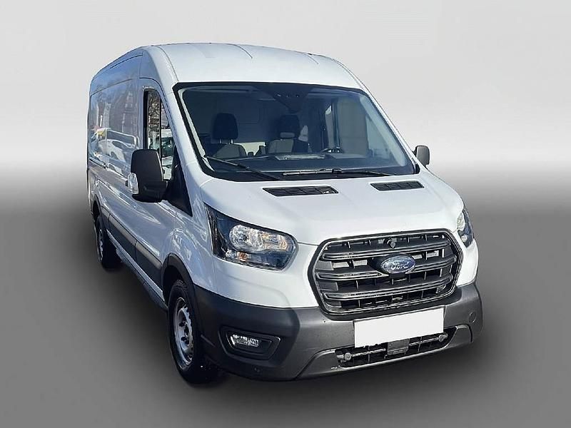 Gebraucht Ford Transit Trend 131 PS (96 kW) 2023 Weiß Van / Kleinbus