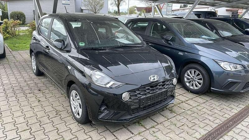Schwarz Gebraucht 2023 Hyundai i10 Trend Kleinwagen | 12.900 € (Fairer Preis) - Bild 1/4