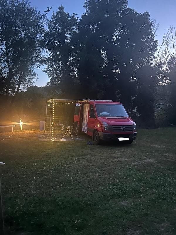 Second-hand VW Crafter 109 CP (80 kW) 2012 Roșu Van