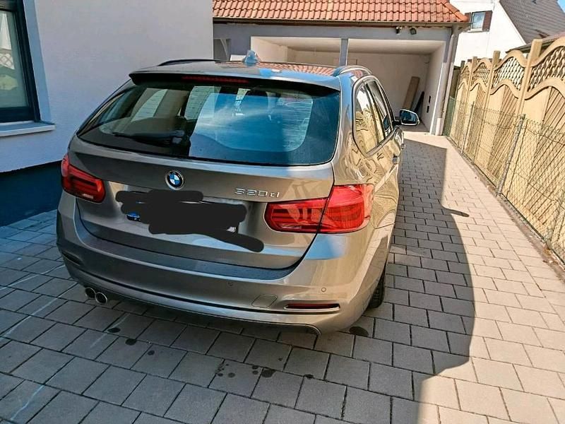 Gebraucht BMW 320 190 PS (139 kW) 2019 Kombi