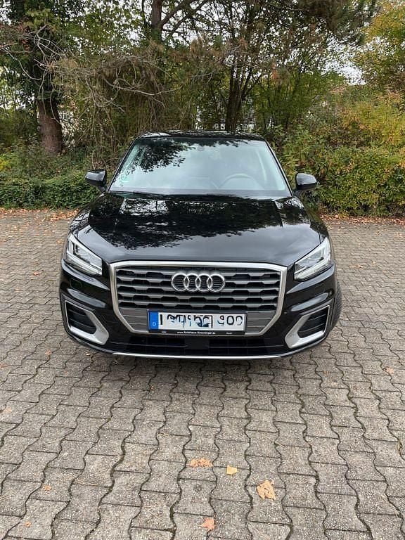 Gebraucht Audi Q2 Sport 150 PS (110 kW) 2019 Schwarz SUV