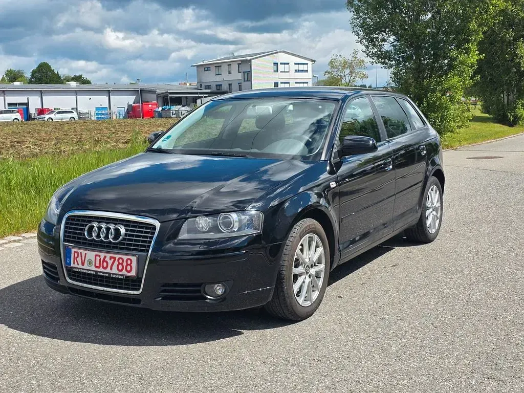 Gebraucht Audi A3 Attraction 116 PS (85 kW) 2006 Schwarz Kleinwagen