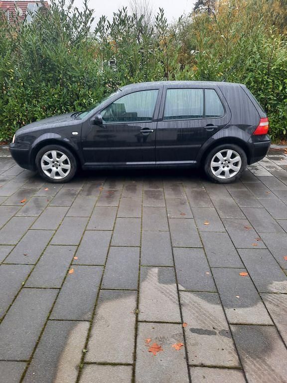 Gebraucht VW Golf IV Trendline 75 PS (55 kW) 2002 Schwarz Limousine