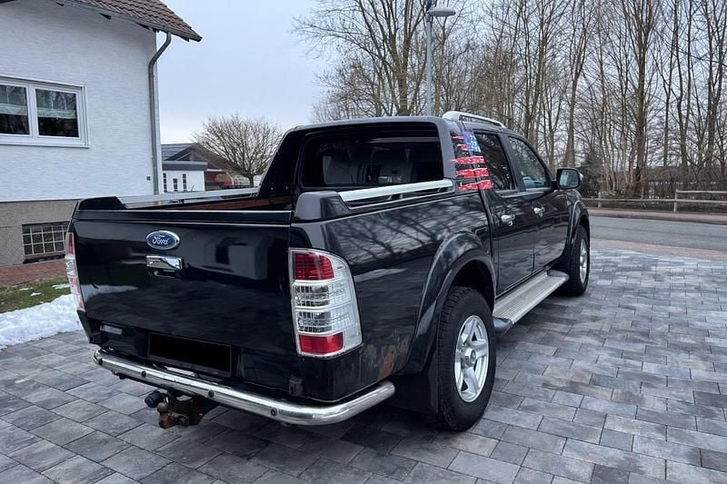 Gebraucht Ford Ranger 156 PS (114 kW) 2011 Schwarz Pickup