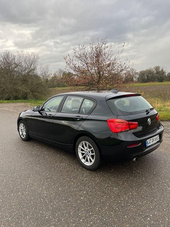 Gebraucht BMW 118 136 PS (100 kW) 2017 Schwarz Kleinwagen