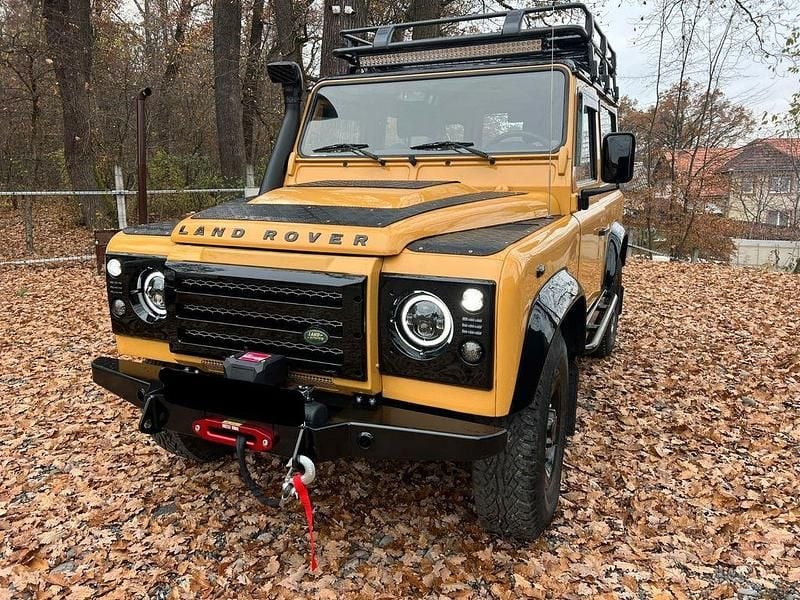 Gelb Gebraucht 2008 Land Rover Defender SUV | 33.400 € (Superpreis) - Bild 1/4