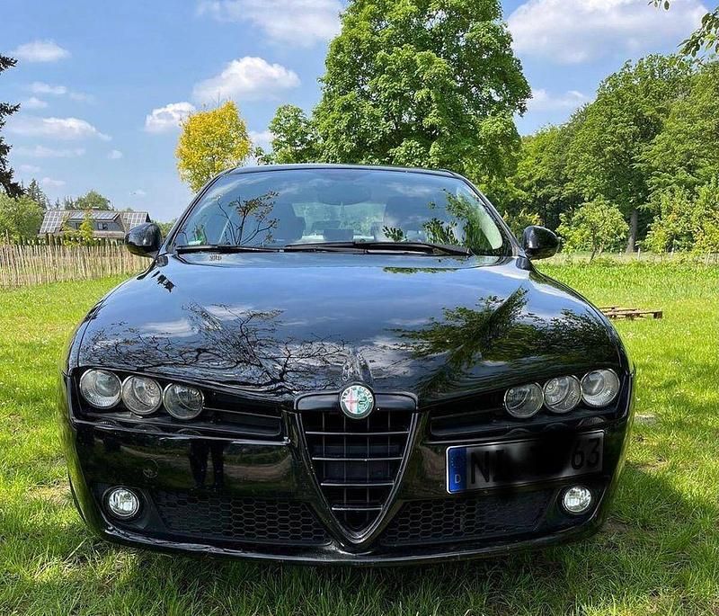 Schwarz Gebraucht 2006 Alfa Romeo 159 Distinctive Limousine | 3.500 € (Fairer Preis) - Bild 1/4