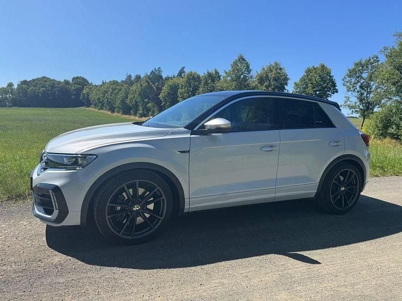 Weiß Gebraucht 2021 VW T-Roc R SUV | 29.999 € (Guter Preis) - Bild 1/4