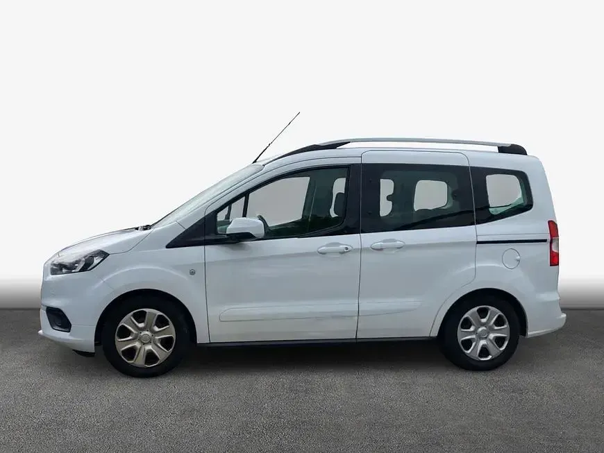 Gebraucht Ford Tourneo Courier Trend 75 PS (55 kW) 2020 Frostweiß Van / Kleinbus