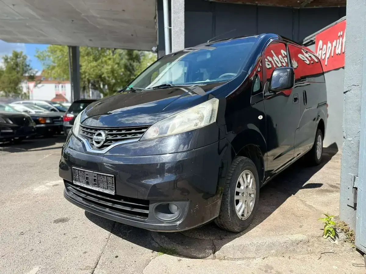 Gebraucht Nissan Evalia 110 PS (80 kW) 2014 Schwarz Van / Kleinbus