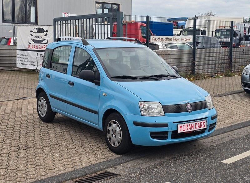 Blau Gebraucht 2011 Fiat Panda Kleinwagen | 1.990 € (Fairer Preis) - Bild 1/4