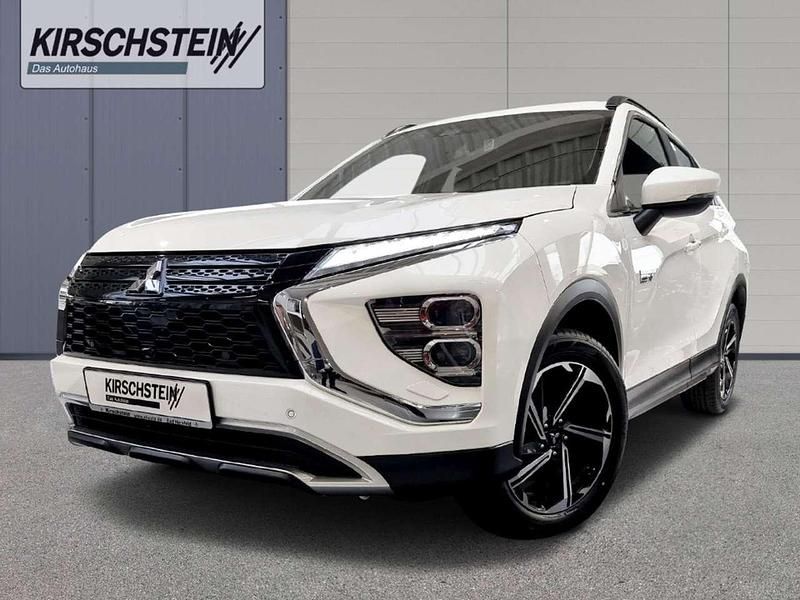 Andenweiss Gebraucht 2022 Mitsubishi Eclipse Cross Plus SUV | 22.990 € (Guter Preis) - Bild 1/4