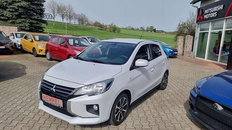 Titanweiß Neu 2025 Mitsubishi Space Star Select+ Limousine | 16.980 € - Bild 1/4