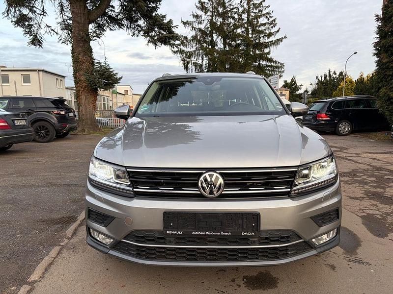 Gebraucht VW Tiguan Highline 150 PS (110 kW) 2016 Silber SUV