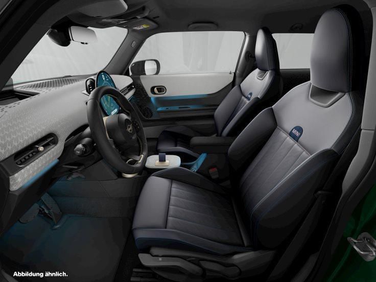 Second-hand Mini Cooper 114 kW (156 CP) 2025 Verde Hatchback