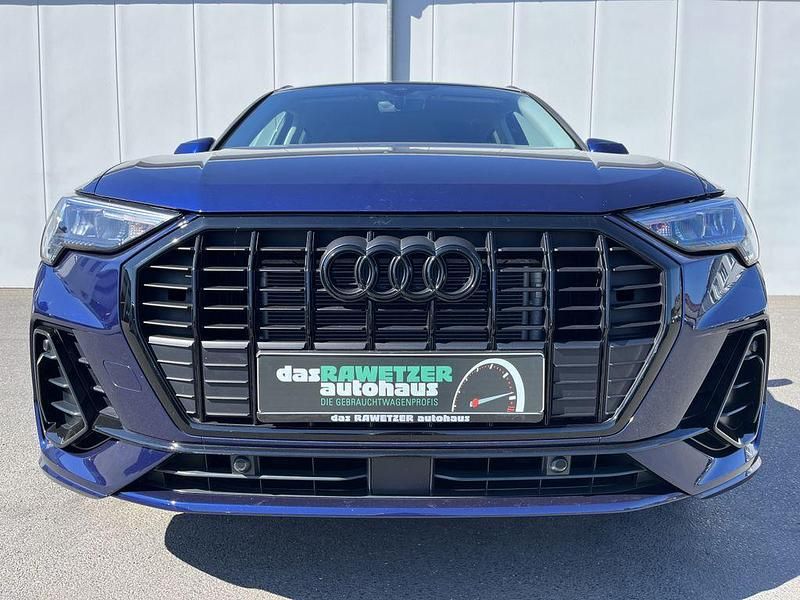 Gebraucht Audi Q3 S-Line 150 PS (110 kW) 2023 Navarrablau SUV