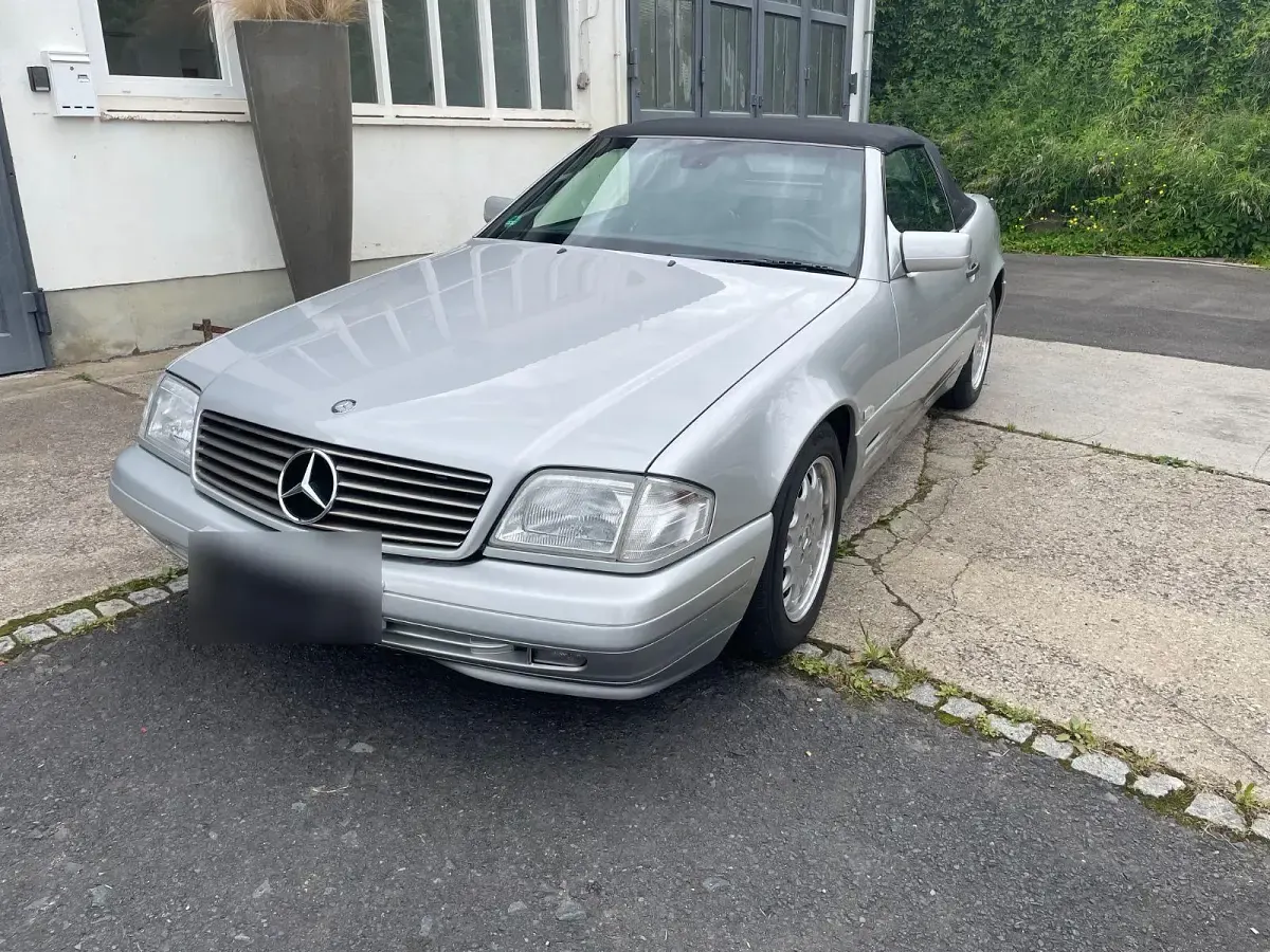 Second-hand Mercedes SL320 231 CP (169 kW) 1996 Argintiu Cabrio