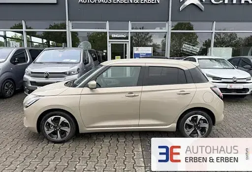 Neu Suzuki Swift Comfort+ 83 PS (61 kW) 2026 Beige Kleinwagen