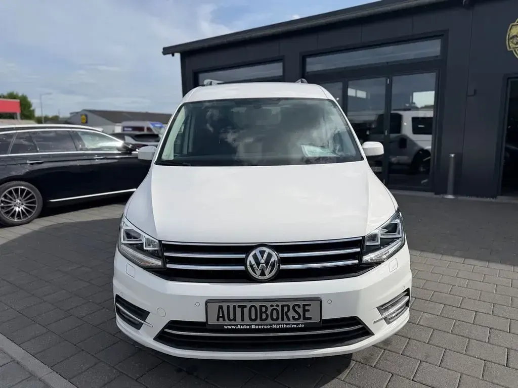 Gebraucht VW Caddy Highline 150 PS (110 kW) 2019 Candyweiss Van / Kleinbus
