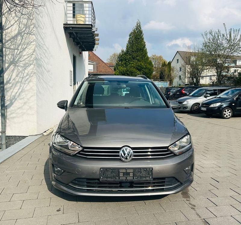 Gebraucht VW Golf Allstar 110 PS (80 kW) 2016 Grau SUV