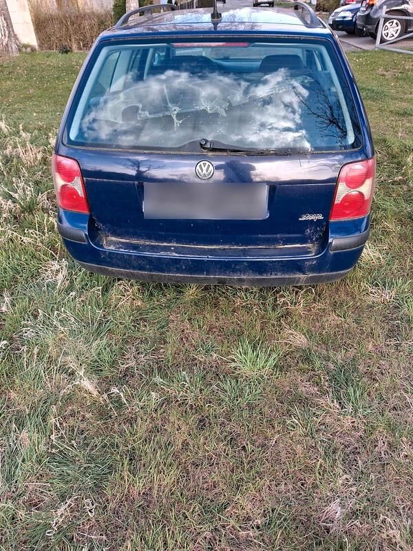 Gebraucht VW Passat 2002 Blau Kombi