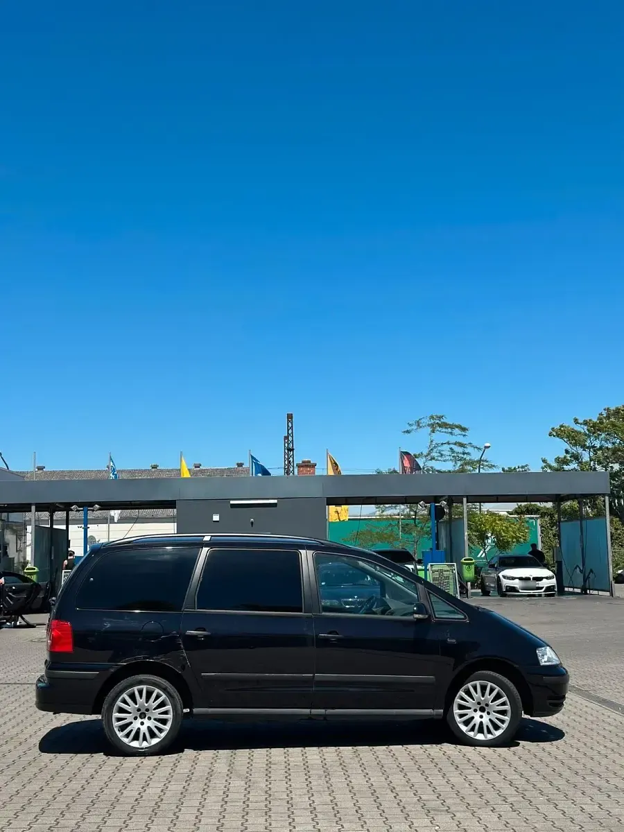 Gebraucht VW Sharan 140 PS (102 kW) 2006 Schwarz Van / Kleinbus