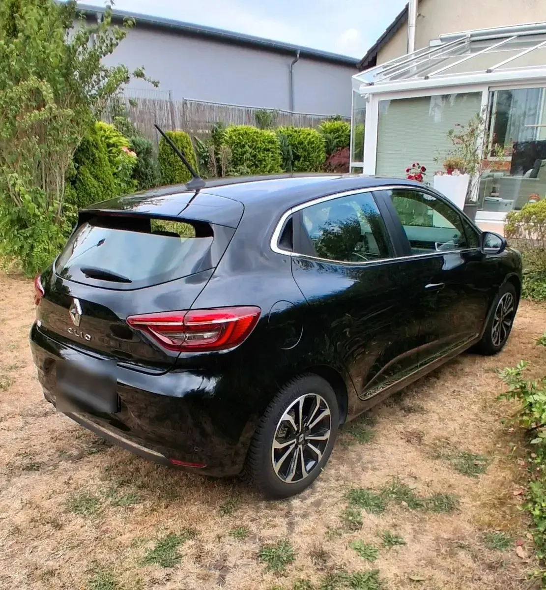 Gebraucht Renault Clio Intens 91 PS (66 kW) 2022 Schwarz Kleinwagen