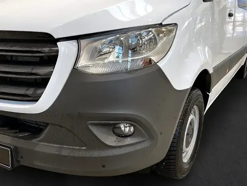 Nowe Mercedes Sprinter 150 KM (110 kW) 2026 Biały Van