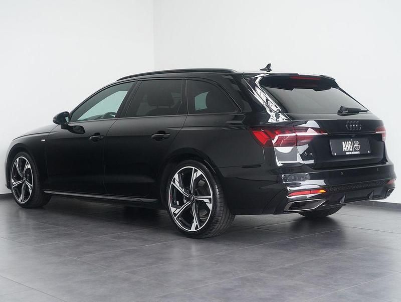 Gebraucht Audi A4 Competition 163 PS (119 kW) 2024 Schwarz Kombi