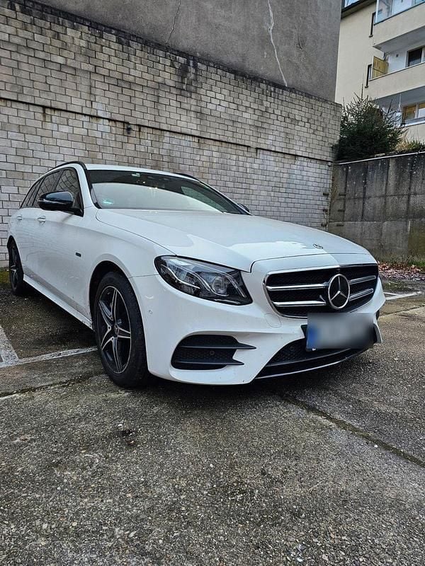 Gebraucht Mercedes E300 194 PS (142 kW) 2020 Weiß Kombi