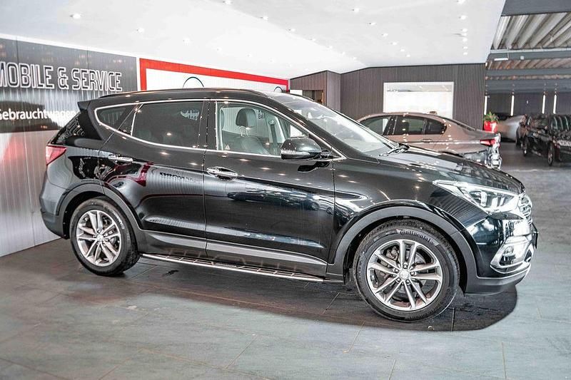 Gebraucht Hyundai Santa Fe Premium 200 PS (147 kW) 2016 Schwarz SUV