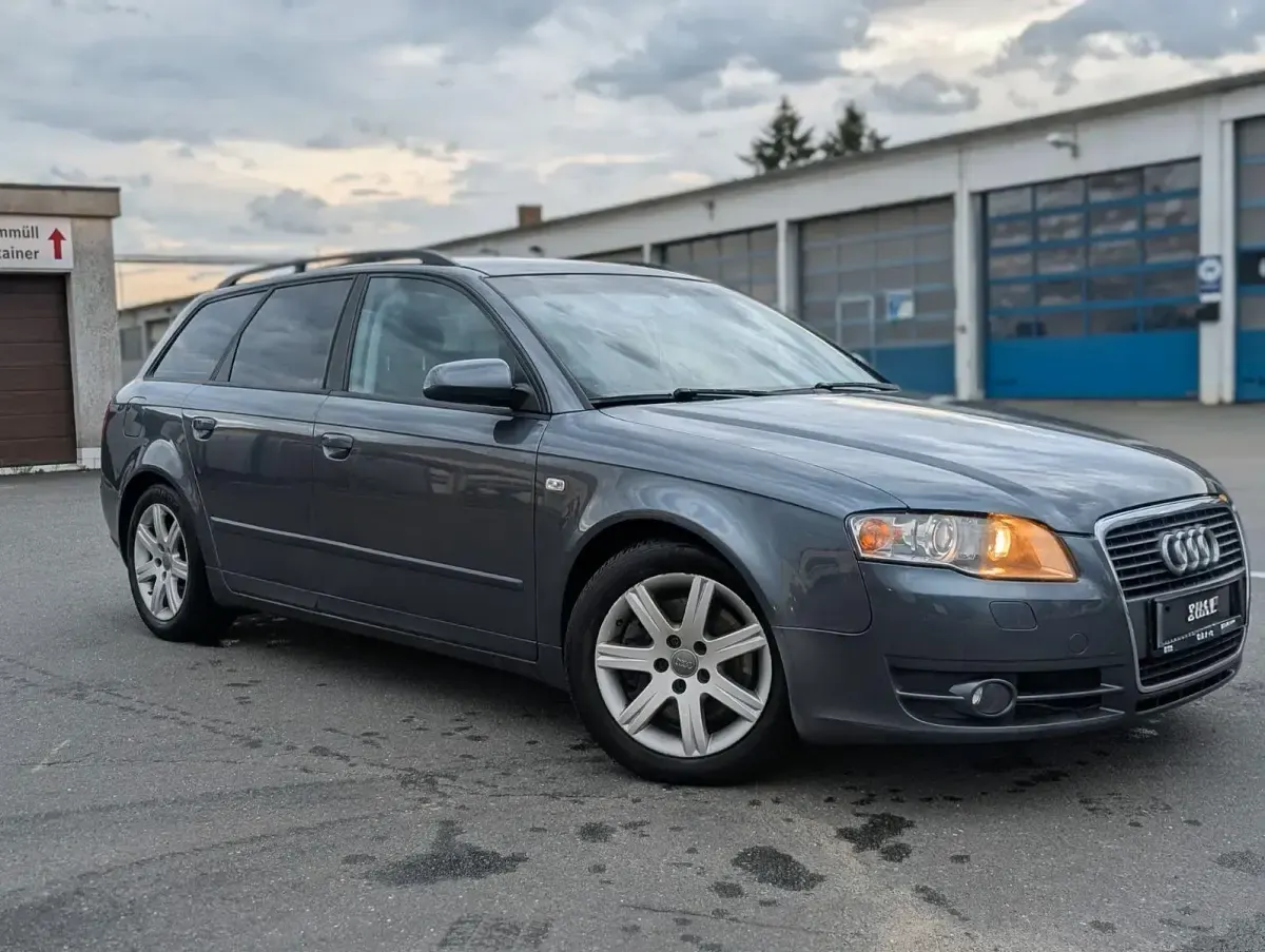 Gebraucht Audi A4 Sport 179 PS (131 kW) 2006 Grau Kombi