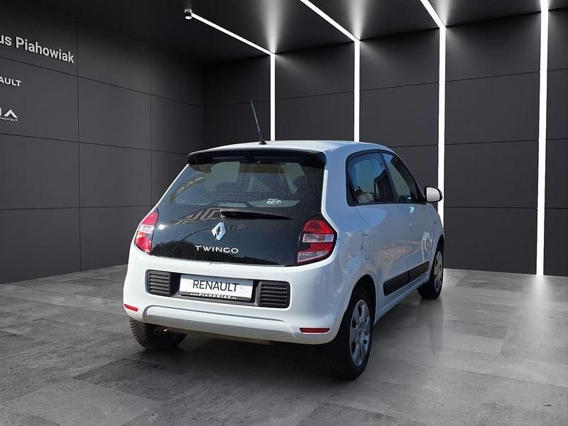 Gebraucht Renault Twingo Life 69 PS (50 kW) 2018 Weiß Kleinwagen