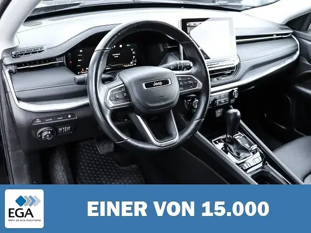 Gebraucht Jeep Compass 131 PS (96 kW) 2024 Schwarz SUV