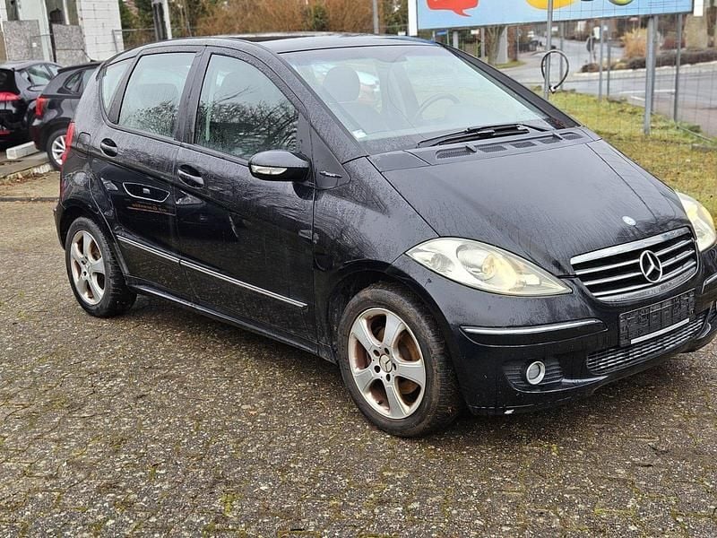 Gebraucht Mercedes 170 116 PS (85 kW) 2006 Schwarz Limousine