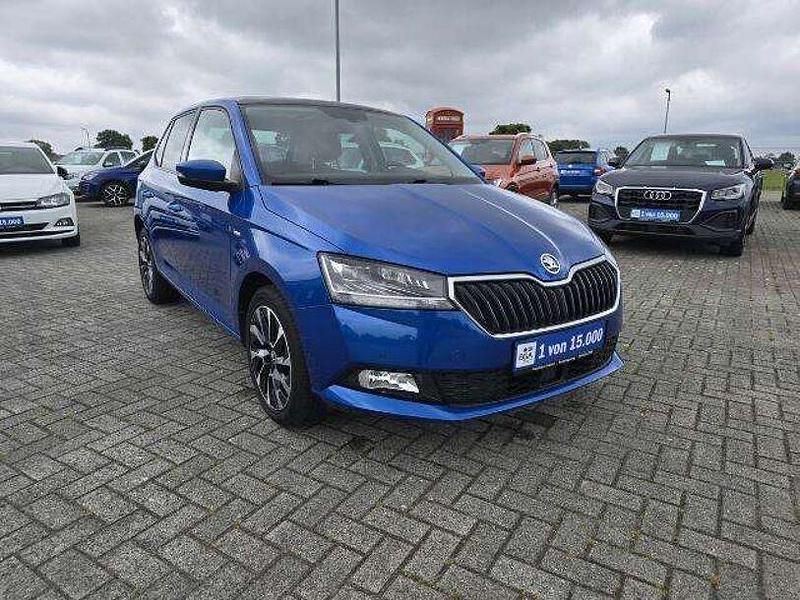 Raceblaumet f5w Gebraucht 2021 Skoda Fabia Drive Kleinwagen | 17.675 € (Etwas zu teuer) - Bild 1/4