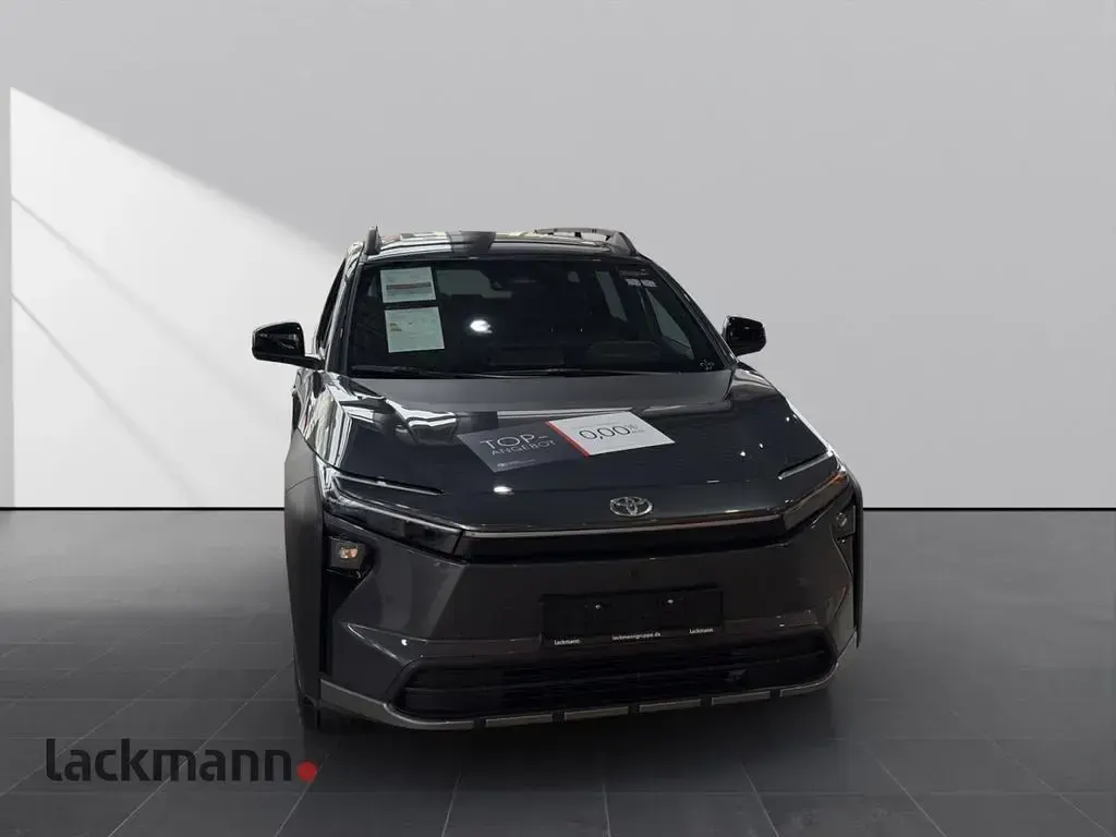Neu Toyota bZ4X 164 kW (224 PS) 2026 Grau SUV