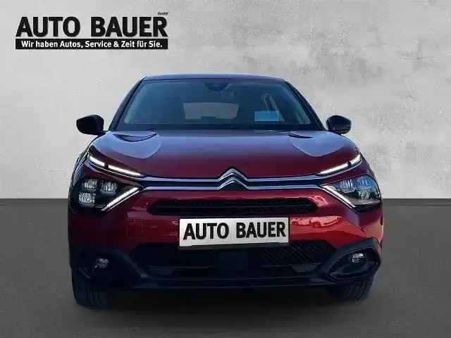 Gebraucht Citroën e-C4 Feel 100 kW (136 PS) 2021 Rot Limousine