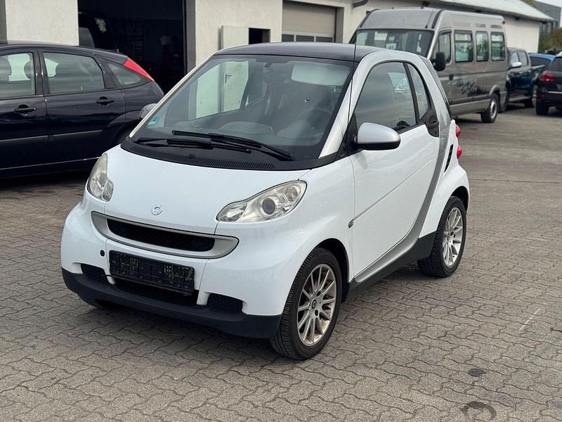 Silber Gebraucht 2010 Smart ForTwo Coupé Coupé | 2.999 € (Fairer Preis) - Bild 1/4