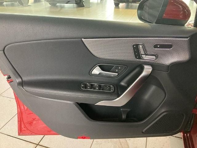 Gebraucht Mercedes A220 Progressive 190 PS (139 kW) 2021 Rot Limousine