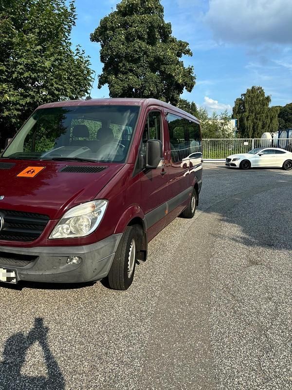 Rot Gebraucht 2011 Mercedes Sprinter Van | 11.900 € - Bild 1/4