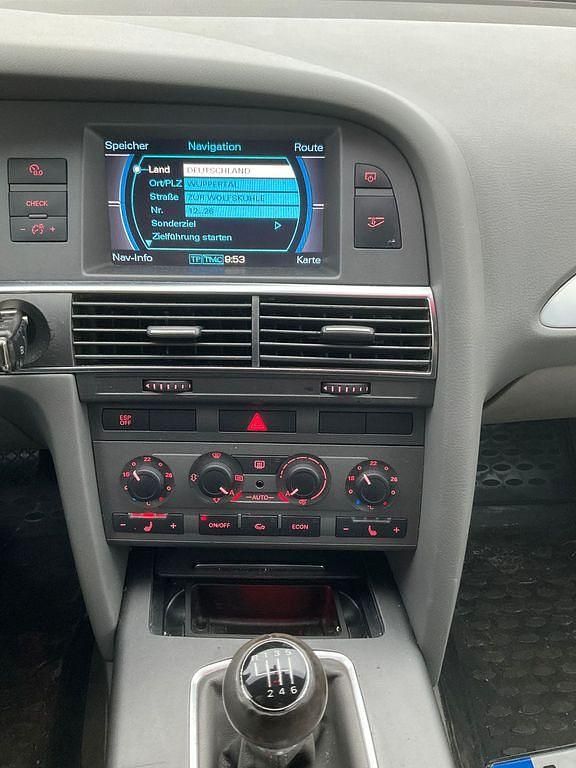 Gebraucht Audi A6 Ambiente 177 PS (130 kW) 2004 Blau Limousine