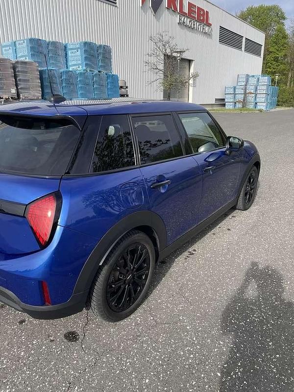 Gebraucht Mini Cooper Classic 156 PS (114 kW) 2024 Kleinwagen