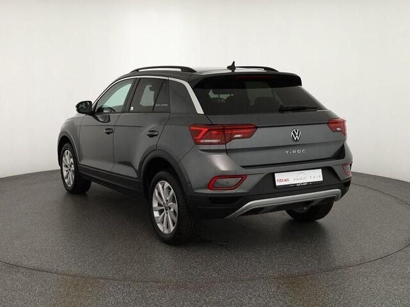 Neu VW T-Roc 150 PS (110 kW) 2025 Grau SUV