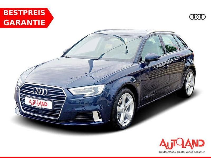 Andere Gebraucht 2018 Audi A3 Comfort Limousine | 21.990 € (Teuer) - Bild 1/4